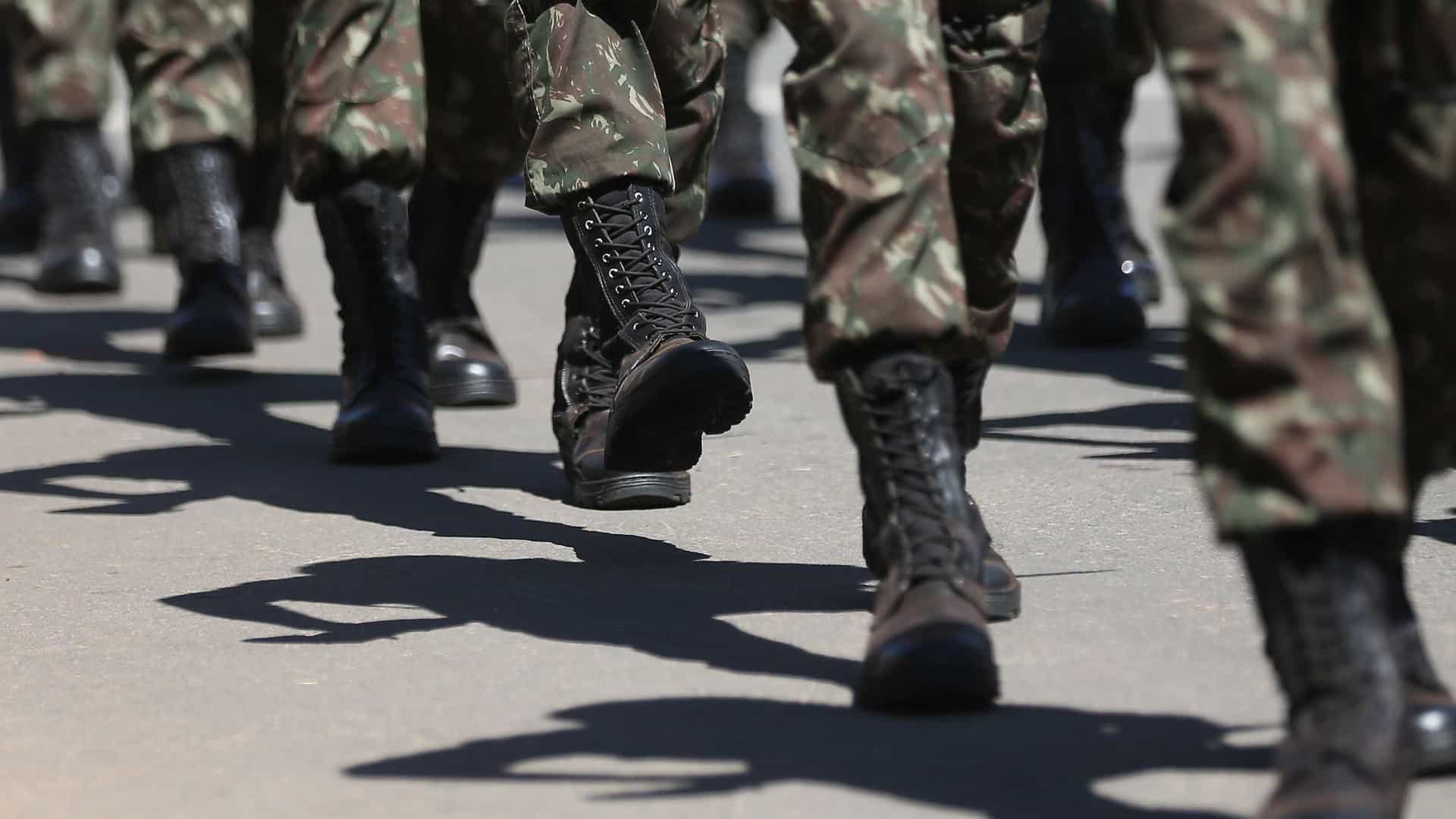 Reforma de militares vai custar R$ 14,9 bi a mais