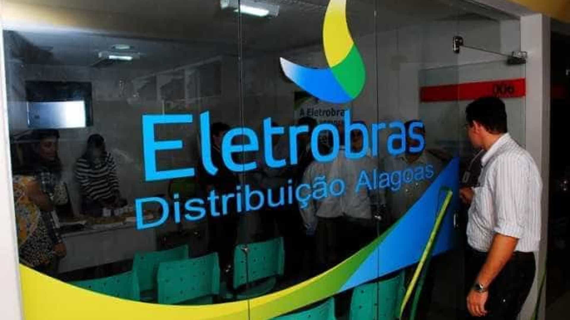 Eletrobras inicia plano para demitir 1.681 funcionários