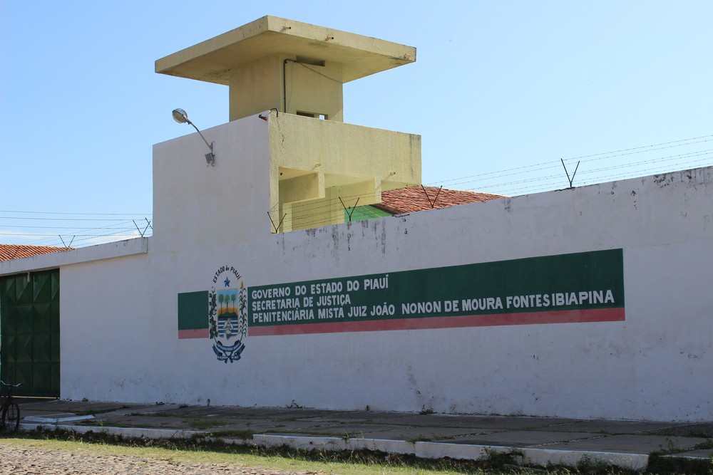 Detento é assassinado dentro de cela para ‘castigo’ na penitenciária de Parnaíba
