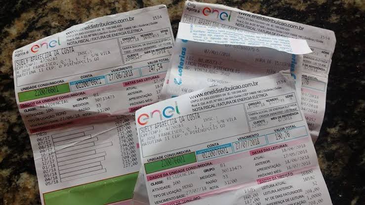 Após atuação do MPCE, Justiça determina restituição de taxa ilegal cobrada pela Enel
