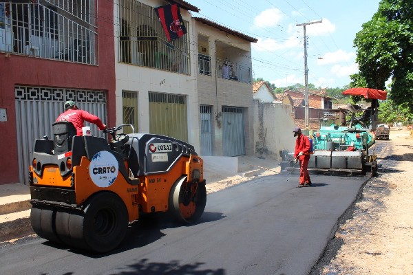 Crato avança na melhoria de pavimentação com o Programa “Caminhos do Crato” com ações no Bairro Independência