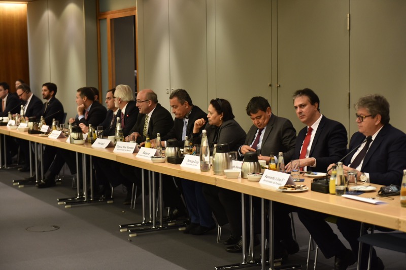 Consórcio Nordeste: governadores apresentam potencialidades da região a empresários alemães