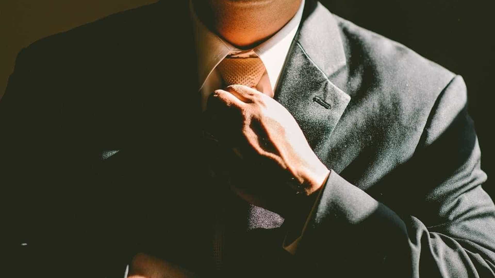TJRJ libera advogados do uso de terno nas audiências durante verão