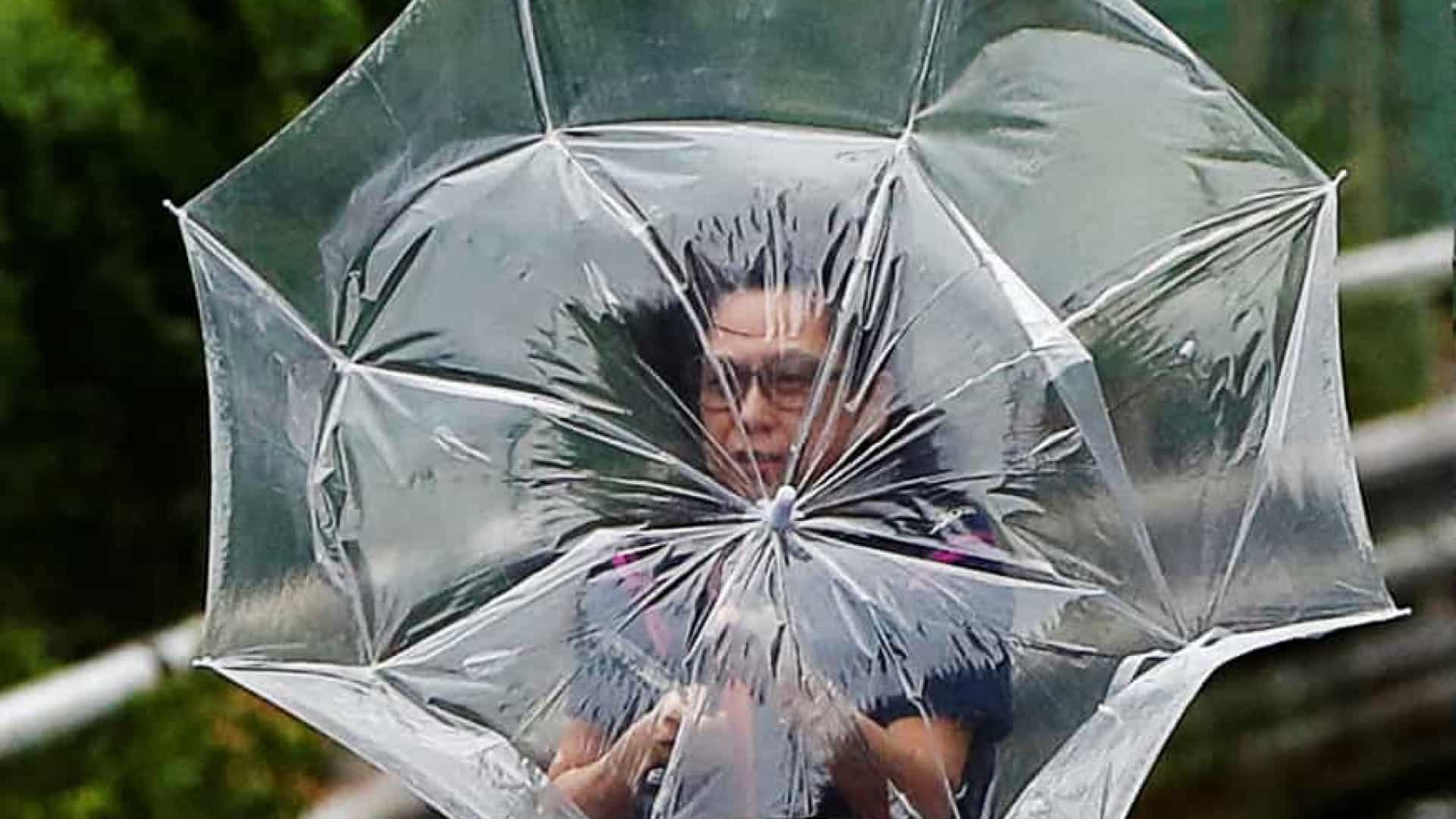 Tufão obriga retirada de cinco mil pessoas de região das Filipinas
