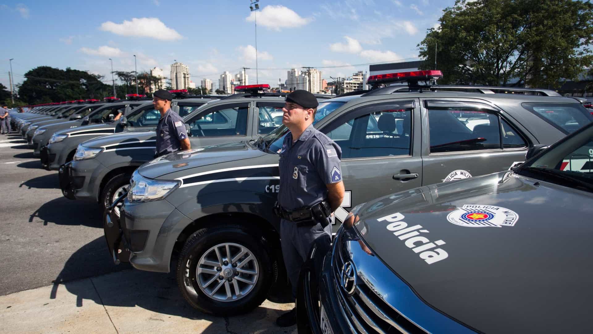 Deputados aprovam reajuste salarial de 5% para policiais de SP