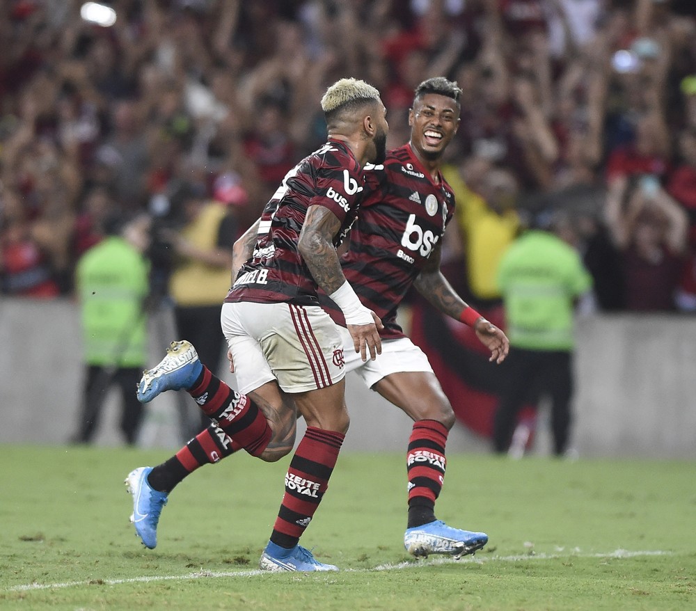 Riquelme diz que Bruno Henrique e Gabigol fizeram a diferença no título do Flamengo: “São de outra categoria”
