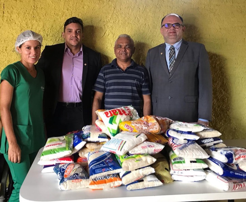 OAB do Crato doa 100k de alimentos para casa de acolhimento