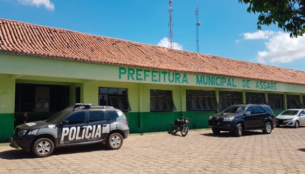 Prefeito de Assaré é alvo de operação do Ministério Público