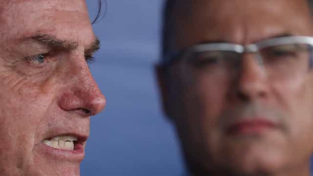 Bolsonaro se irrita após Witzel chamar Mourão de ‘presidente’