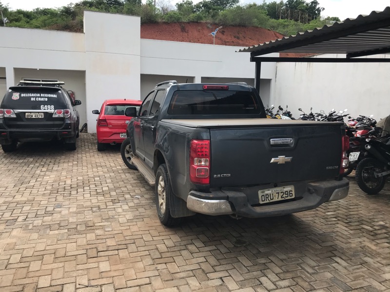 Polícia Civil apreende veículo utilizado no apoio do assassinato do prefeito de Granjeiro-CE