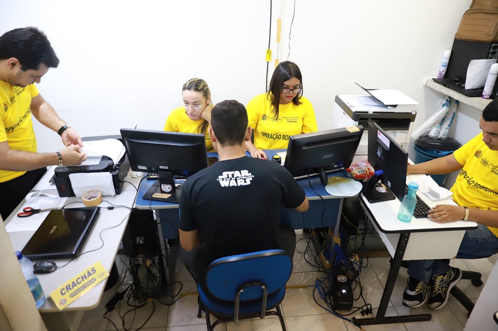 Semasp continua trabalho de cadastramento e ordenamento das feiras na romaria das Candeias