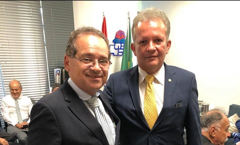 Zé Ailton vai a Brasília em busca de investimentos para o Crato