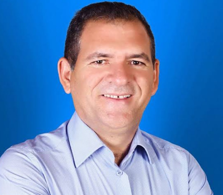 “Estou bem”, diz prefeito de Mauriti atestado positivo para a Covid-19