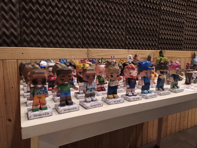Juazeirense Recordista da maior coleção de bonecos de papercraft do Brasil, está com Exposição no Cariri Garden