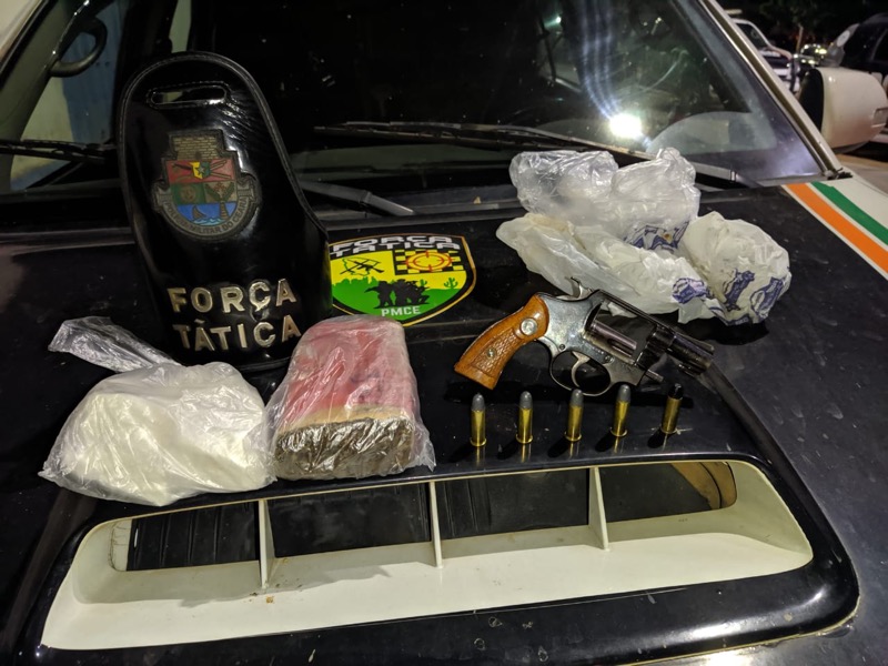 PM apreende arma de fogo, munições e drogas no bairro Campo Alegre em Juazeiro do Norte-CE