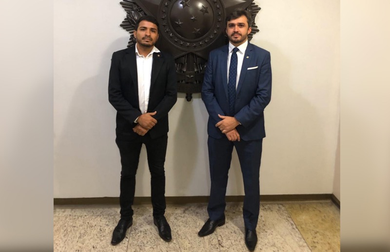 Nelinho Freitas faz aniversário e recebe felicitações e homenagens de amigos e aliados
