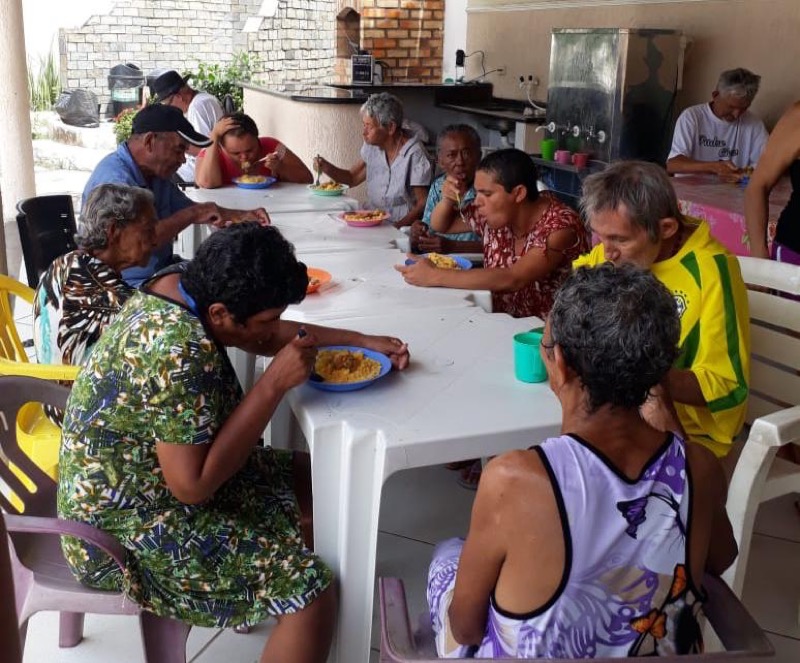 A Criasa, em Juazeiro do Norte, passa por dificuldades para cuidar dos 29 idosos que moram lá; saiba como ajudar