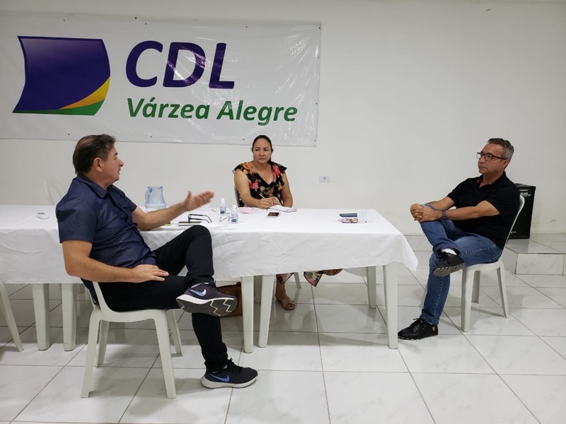 Covid-19: Prefeito de Várzea Alegre se reuniu com representantes da CDL para tratar de demandas do comércio