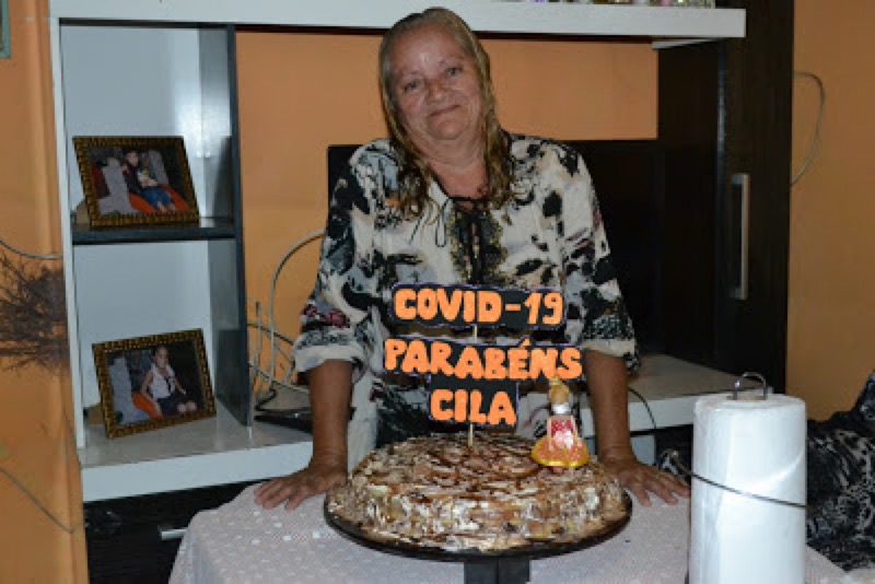 “Só no Crato mesmo” Idosa faz aniversário com tema do Covid-19
