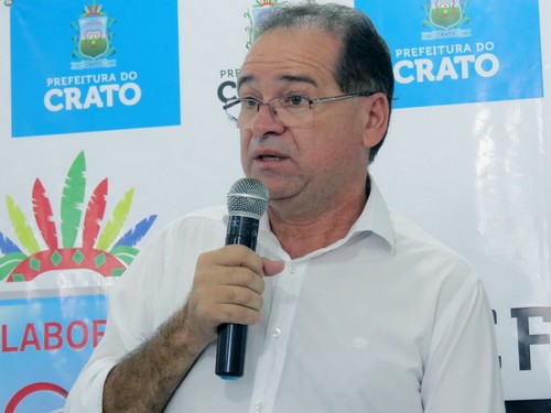 Prefeito Zé Aílton Brasil entrega Unidade de Referência ao tratamento da Covid-19 em Crato