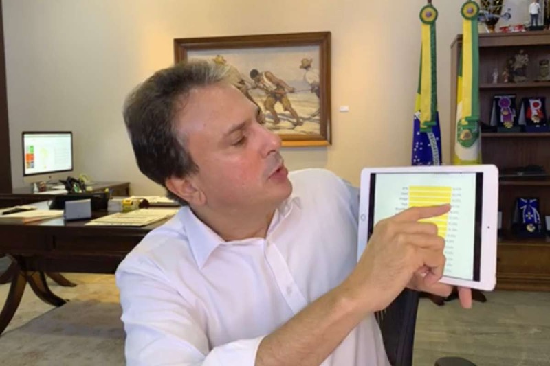 Plano de retomada das atividades comerciais no Ceará deve ser concluído esta semana afirma Camilo Santana