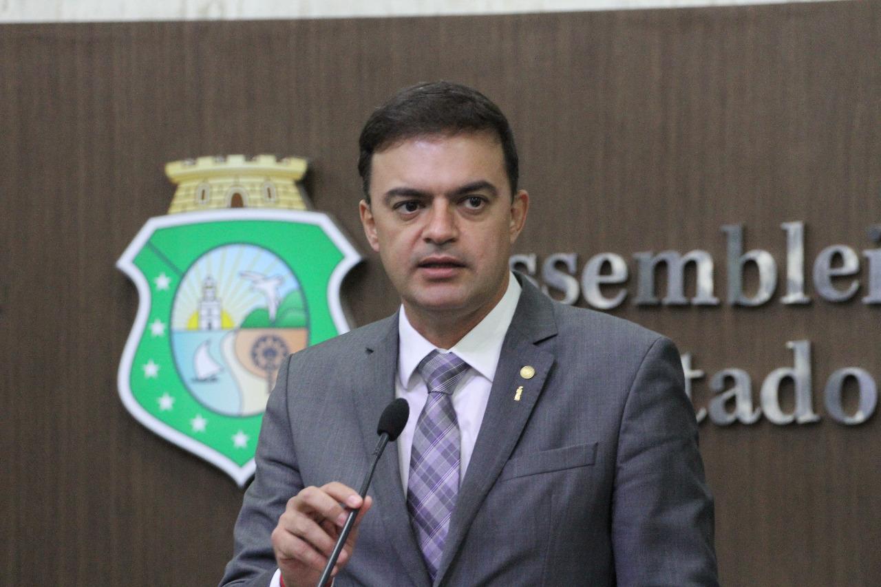 Fernando Santana quer dispensa de juros e multas de IPVA 2020