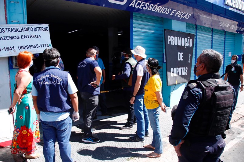 Prefeitura realiza fiscalização no Centro de Juazeiro do Norte