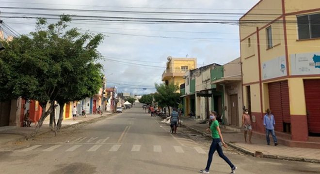 CEDRO: Decreto proíbe moradores da cidade de ir à praia durante pandemia