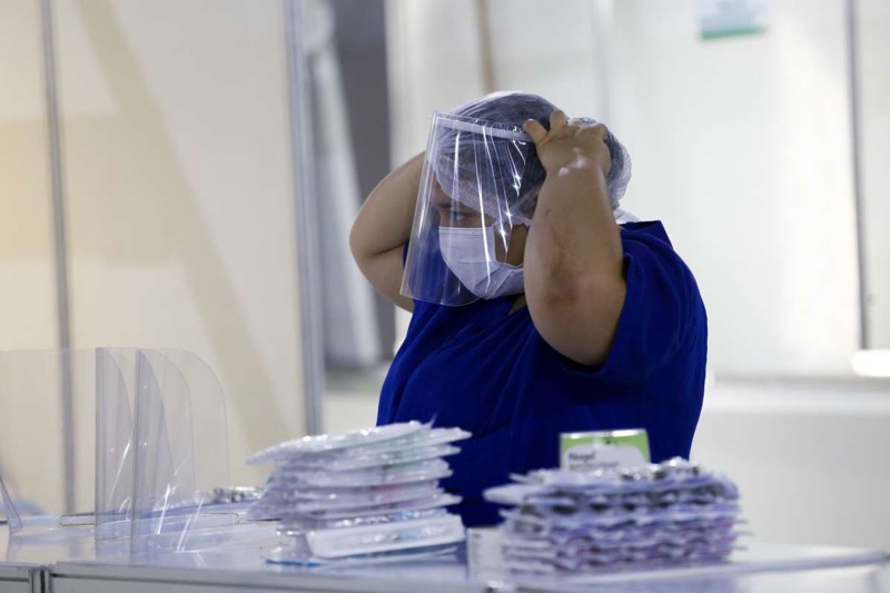 Ceará: Profissionais de saúde com covid-19 passam a receber auxílio