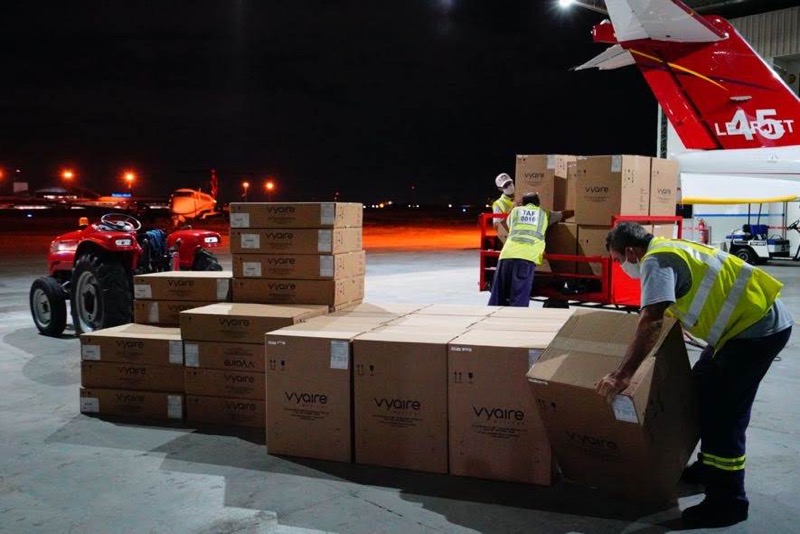 Chegam ao Ceará mais 20 respiradores para reforçar atendimento de vítimas da Covid-19