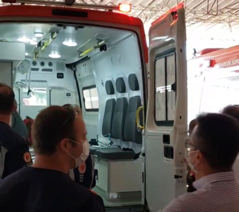 Prefeitura do Crato recebe nova ambulância do SAMU com uso exclusivo para pacientes com Covid-19