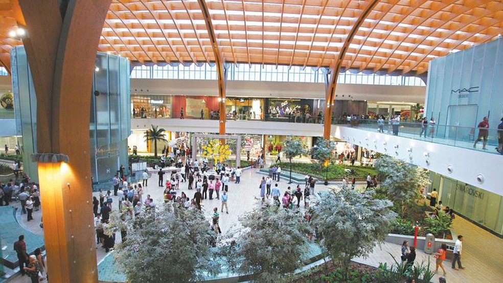Shoppings e cartórios de Fortaleza voltam a abrir nesta segunda-feira com restrições