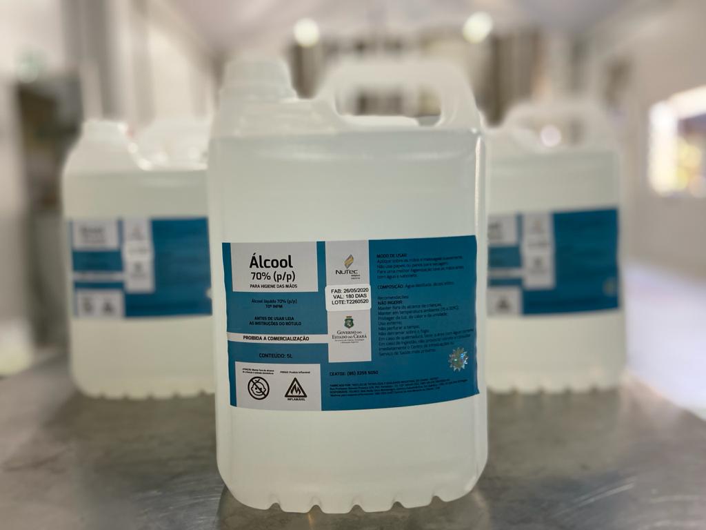 Nutec produz álcool 70% para unidades de saúde da rede pública do Ceará