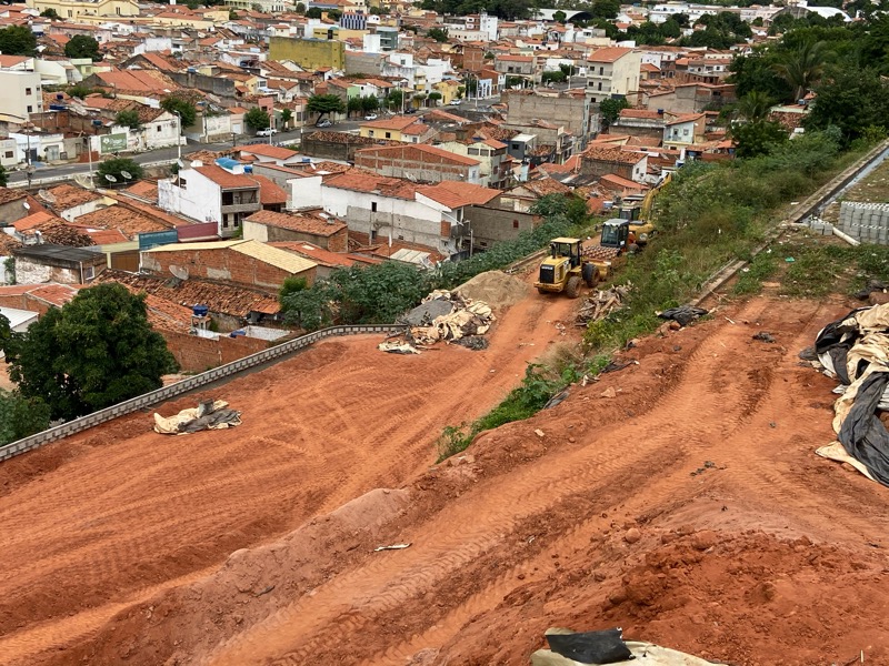 Crato: obra da encosta do seminário está próxima de ser concluída