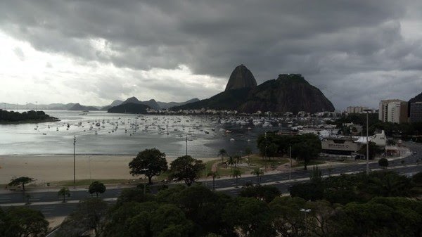 Rio reabre shoppings, bares, igrejas, estádios e pontos turísticos
