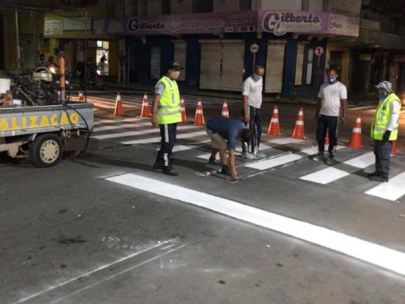 Crato: DEMUTRAN realiza manutenção da sinalização de trânsito do município