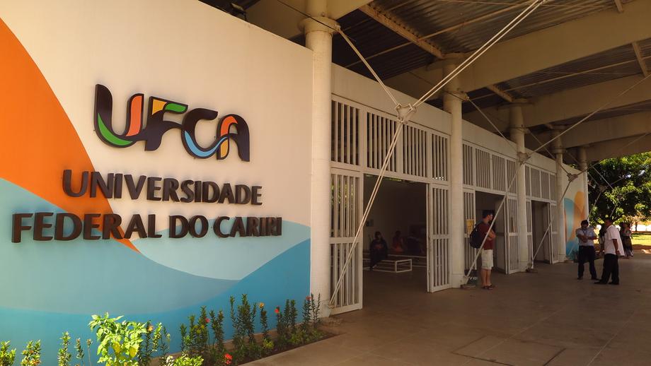 UFCA abre concurso para contratação de cinco professores universitários