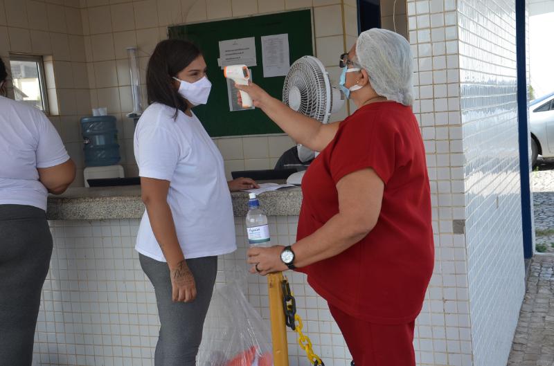 Governo do Ceará autoriza retorno de visitas em presídios