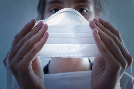 Brasil tem 136.895 mortes por covid e 4,54 milhões de casos