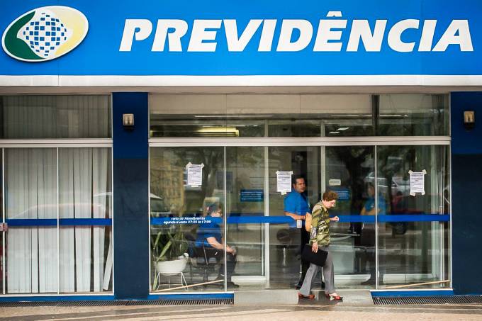 Agências do INSS retomam atendimento presencial a partir de hoje
