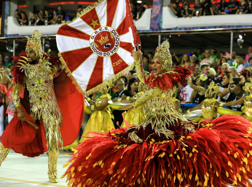 Liesa decide adiar desfiles das escolas de samba no Rio