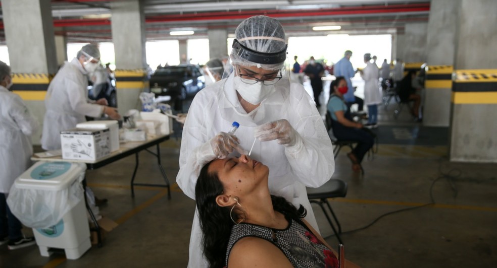 Com 87% dos testes negativados em setembro, Lacen soma 100 mil exames durante a pandemia no Ceará