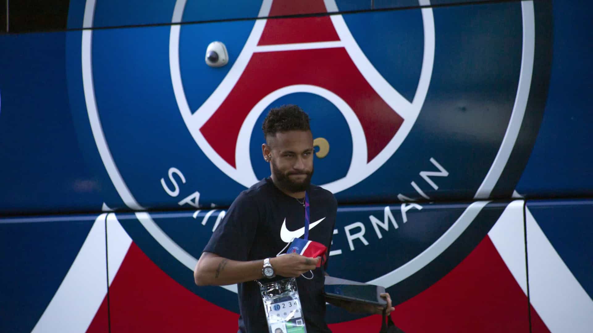 ‘Único arrependimento é não ter dado na cara desse babaca’, diz Neymar