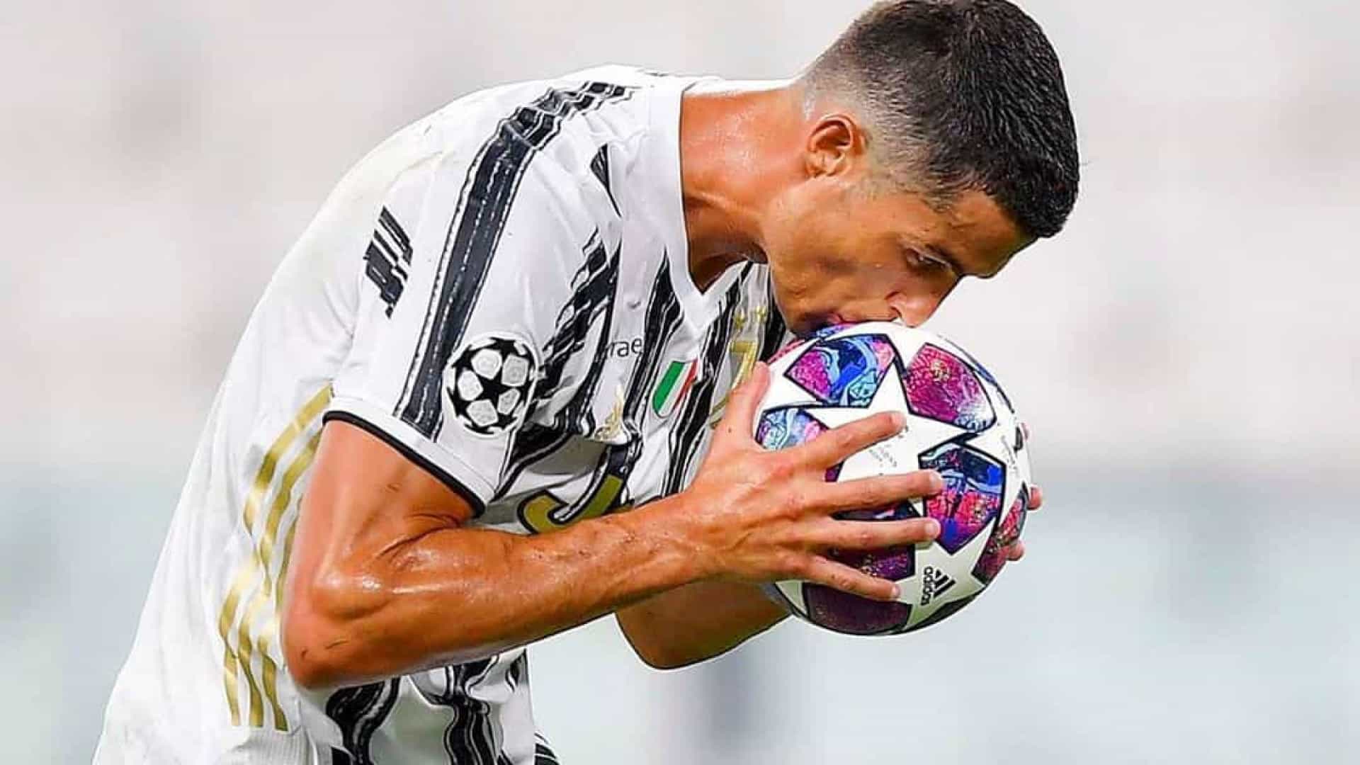 Ministro afirma que Cristiano Ronaldo é investigado por quebra de protocolo