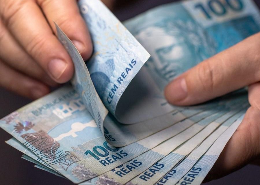 Patrões têm até hoje para quitar primeira parcela do 13º salário