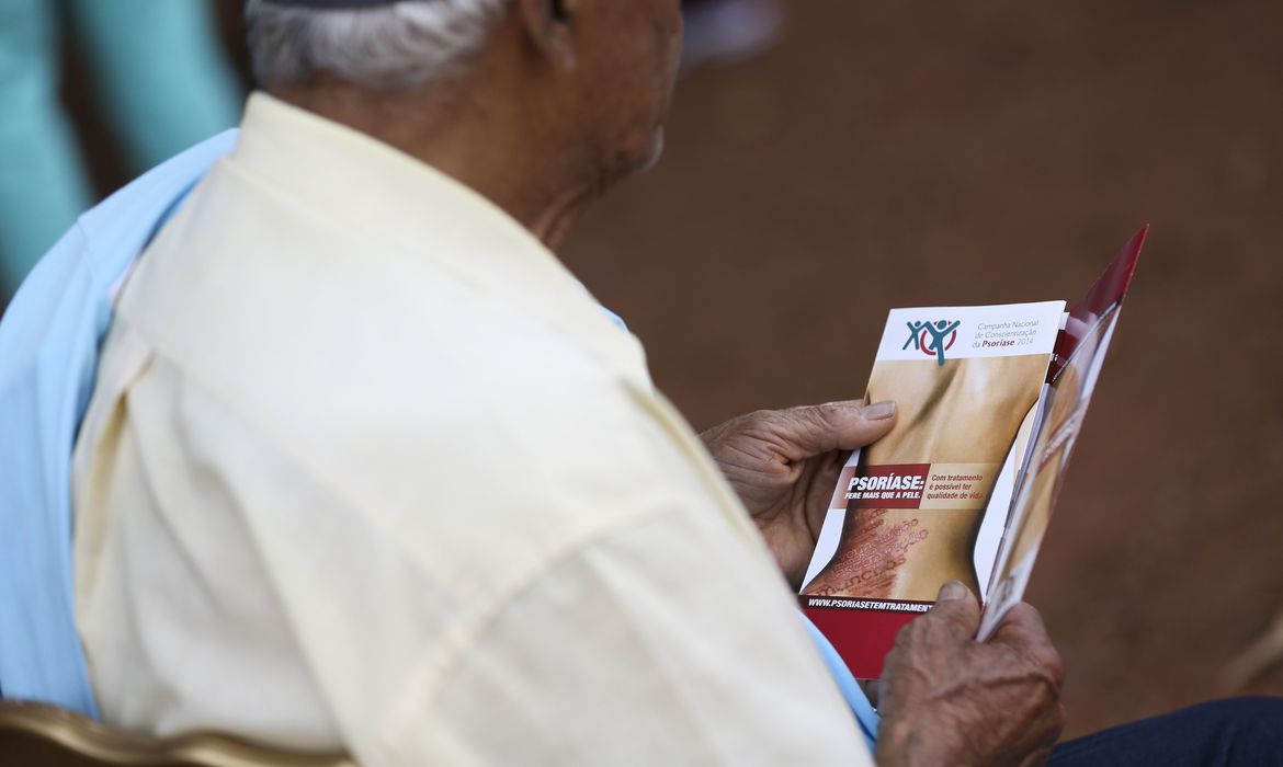 Estudo mostra que mais de 90% da população desconhecem a psoríase