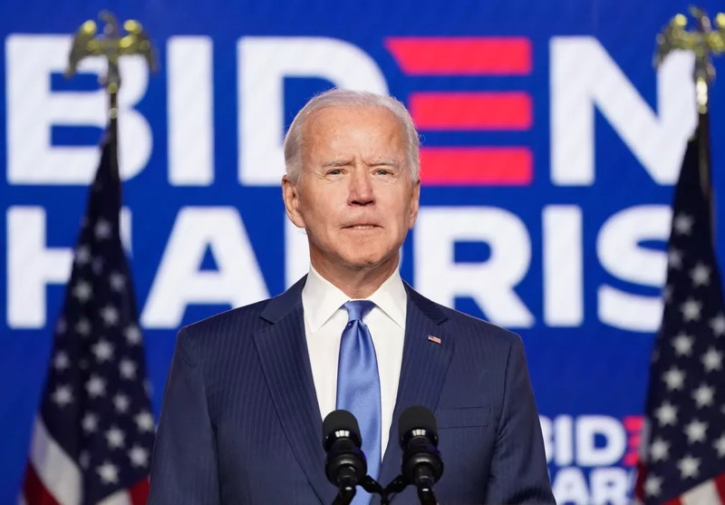 ‘Os números são convincentes, nós vamos ganhar essa eleição’, diz Biden após virada em estados cruciais