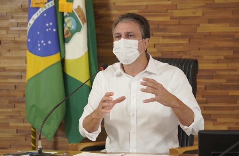 Camilo anuncia viagem para tratar possível aquisição da vacina russa Sputinik para o Ceará
