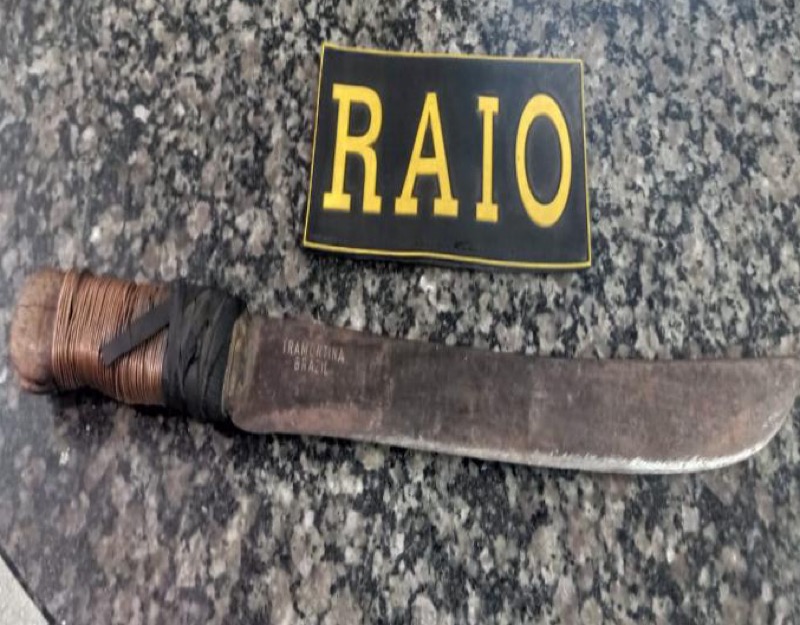 Suspeito de tentativa de homicídio e traficante de drogas são presos em Crato e Barbalha