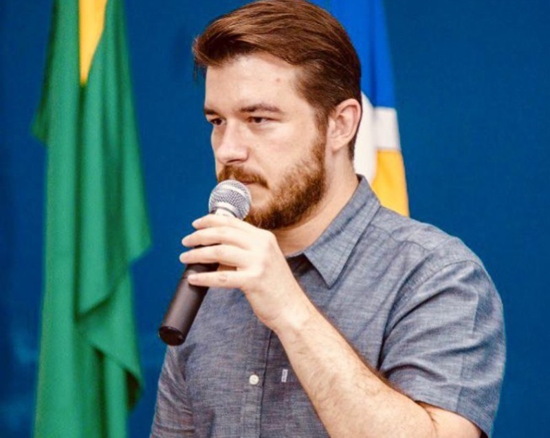 Pedro Bezerra confirma possibilidade de deixar o PTB: “avaliando com muita calma”